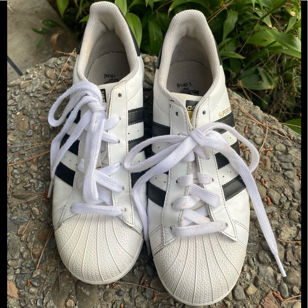 Adidas Superstar Shoes-Cloud White & Core Black, 6.5